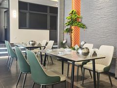 -何适山庄 ·可团建(水长城P2停车场店)