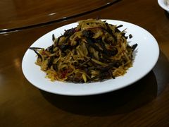 酸菜炒肺丝-赤峰宴宾楼(满洲里路店)