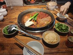 -四小区火锅·巷子里的重庆火锅(花照壁店)