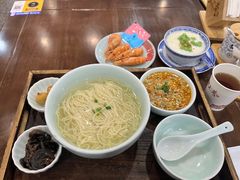 -蟹上黄·蟹黄面·江南糖水(人民广场店)