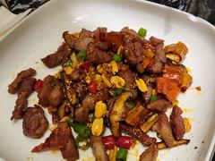 菌香脆椒猪颈肉-大理实力希尔顿酒店•御玺中餐厅