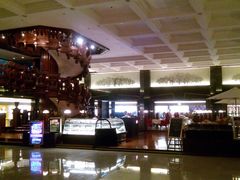 大堂旋梯-广州花园酒店