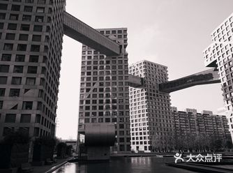 东直门地标建筑-当代MOMA
