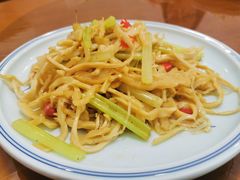 -鑫真味私房菜馆