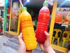 -Jonah's Fruit Shake & Snack Bar
