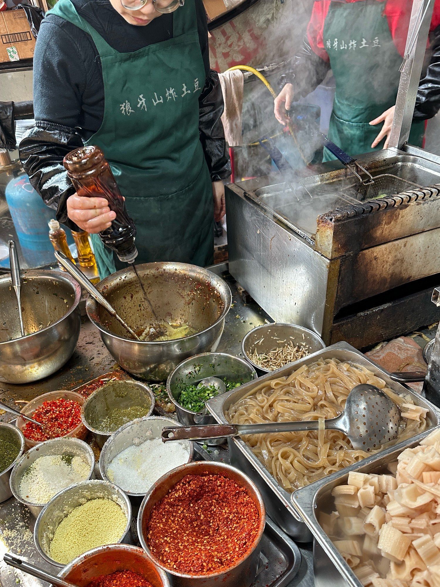 📍自贡 读书时候爱吃的狼牙土豆