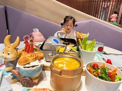 -水桶王国主题餐厅·聚会·生日派对·亲子活动·家庭套餐(亚龙湾希尔顿店)