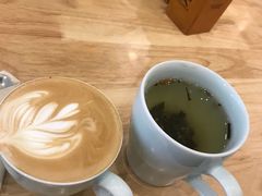 -猫的天空之城概念书店(印象城购物中心店)