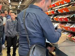 -NIKE上海青浦优选体验店