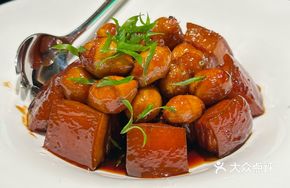 Benshang Braised Pork Belly