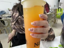 -尤米一站式美甲美睫