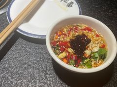 -两三事小郡肝串串香火锅(桂庙店)