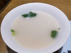 面汤-天发芽·何记葫芦头泡馍·传统小吃(报恩寺街店)