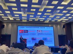 -上海龙之梦万丽酒店