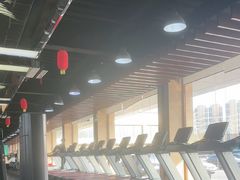 -健龙森俱乐部·游泳·健身·羽毛球综合体育馆