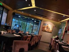 -Efes Turkish & Mediterranean Cuisine 艾菲斯餐厅(陆家嘴店)