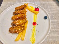香烤翅中-LUCCA卢卡西班牙海鲜饭(远洋广场店)