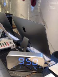 -罗亚帝造型·烫发染发