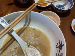 -李犟大爆鳝面·手工蟹黄包(湖滨西湖店)