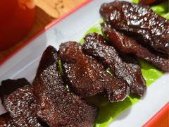 -毛辣果·贵州红酸汤牛肉火锅(西单店)