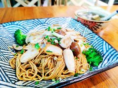 松茸干拌面-囿面传统制面馆(中央路店)