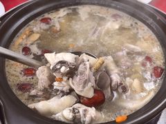 -花苑美食横琴生蚝火锅(拱北粤华路店)