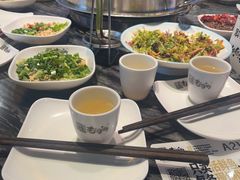 -老船舫·现做活鲜鱼馆(东郊记忆店)