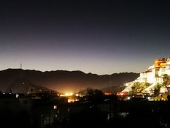 -平措康桑·和牛自助观景餐厅(布达拉宫店)