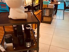 -星巴克(上海虹桥新天地二店)