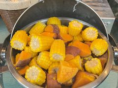 -唐拉雅秀酒店-西锦汇空中BBQ·思创餐厅