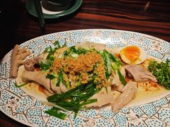 始创葱油淋鸡-粤·向群饭店(麓景路店)