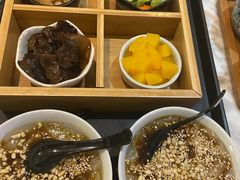 -轻捞慢起面馆(新世界百货店)