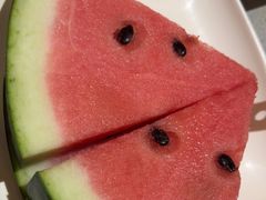 -海底捞火锅(新松江路生日主题店)
