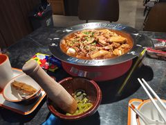 -胖哥俩肉蟹煲(长沙高铁吾悦广场店)