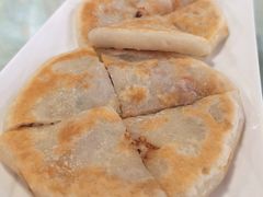 羊肉馅饼-那达慕蒙古风味酒楼