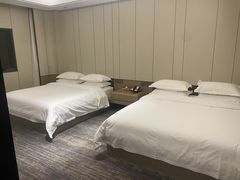 -雲宜贵宾舍酒店(深圳龙东地铁站店)