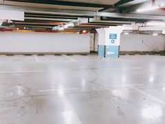 -中山公园-龙之梦停车场