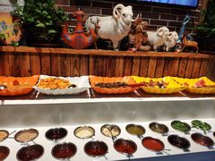 自助调料区-草原塞蛮羊火锅城(港湾店)