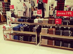 -优衣库(珠海华发商都店)