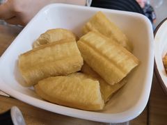 -丽丽三鲜螺蛳粉(田林路店)