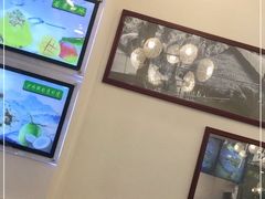 -解放路步行街                