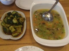 -乌镇那一年小院主题餐厅(甘泉西路店)