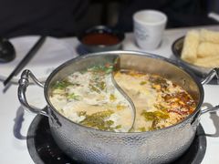 -德林酸菜鱼火锅(南丹店)
