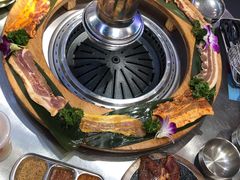 烤肉呼啦圈-玄希浪漫厨房·韩料烤肉(湖滨银泰in77店)