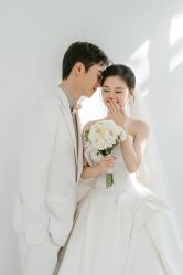 -樱花婚纱摄影