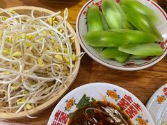 -猫爷的腔调·黔小馆(交大医学住宅区店)