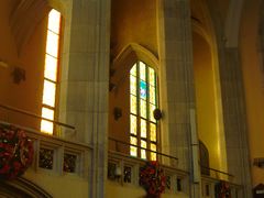 仰望大堂二层北侧回廊-沐恩堂