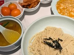 -裕兴记•蟹黄面馆(人民广场店)