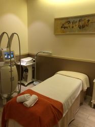 点击看大图 -艾维庭美容纤体SPA