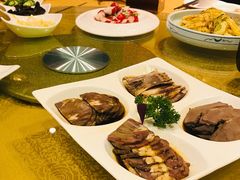 -尹兰楼西北风情餐厅(嘉定店)